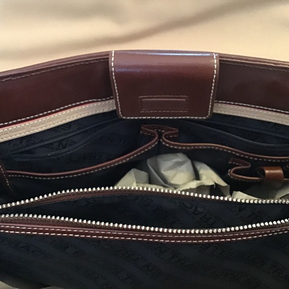 ELLEN TRACY HANDBAG/Tote 👜 perfect condition, beautiful, two tone brown - Picture 5 of 8